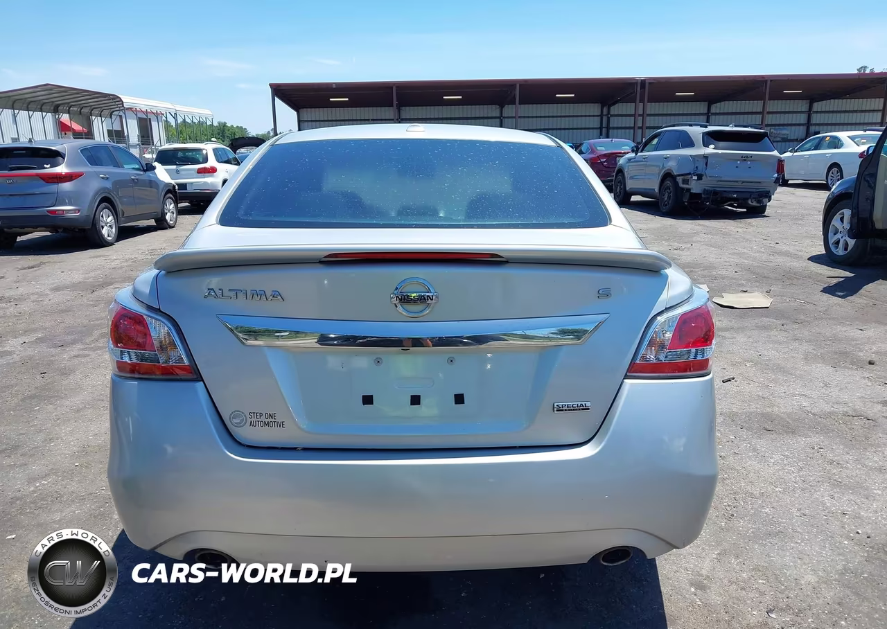 2015 Nissan Altima 2.5 S VIN:1N4AL3AP8FC574741 - 16