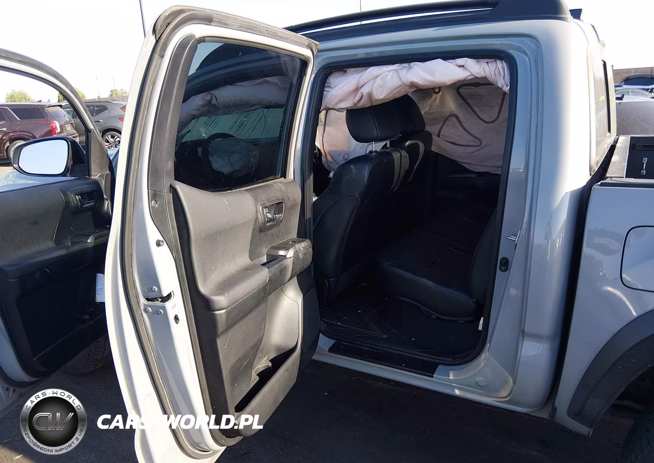 2018 Toyota Tacoma Trd Off Road VIN:3TMCZ5AN5JM152204 - 8
