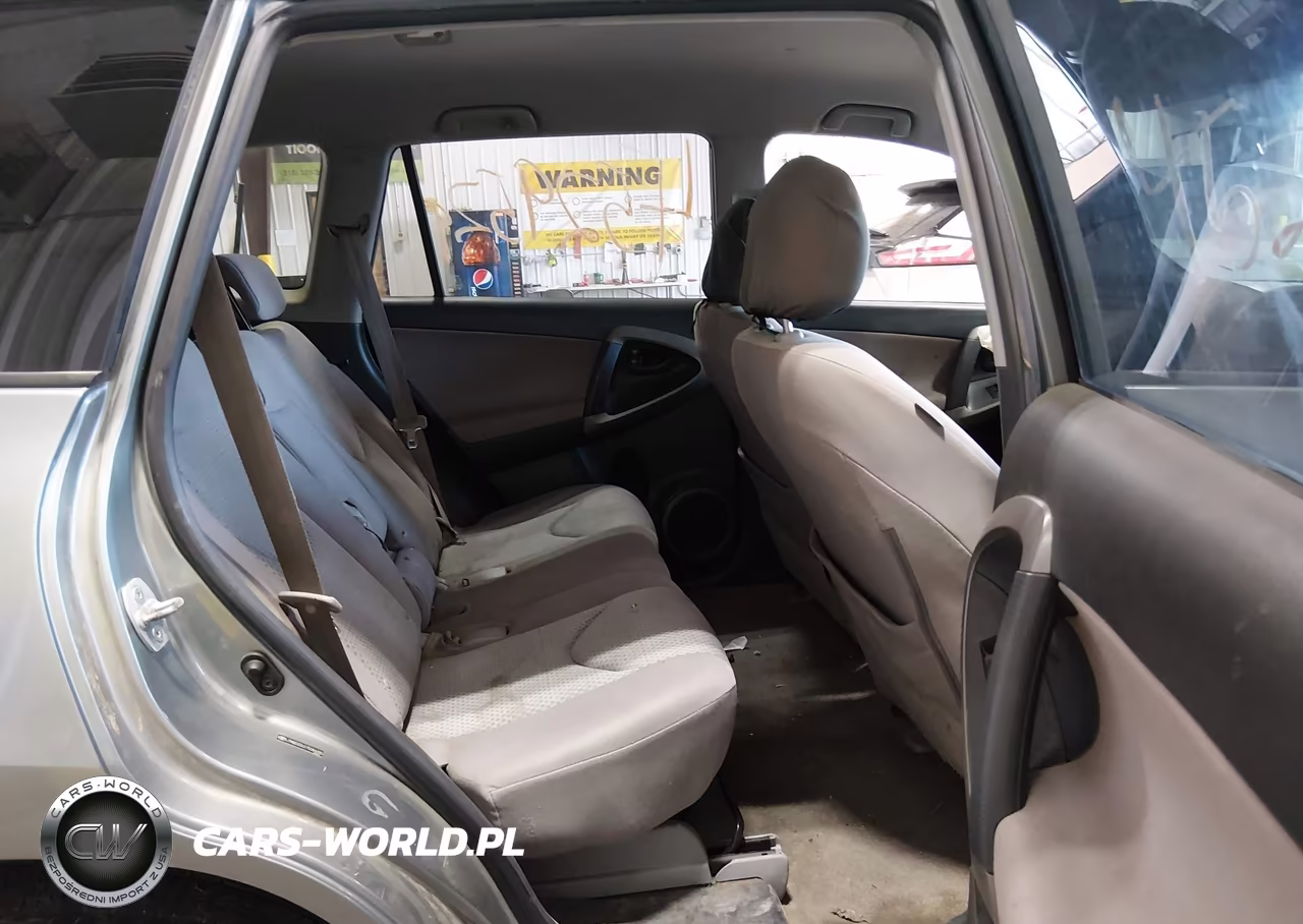 2007 Toyota Rav4 VIN:JTMBD33V275084485 - 8