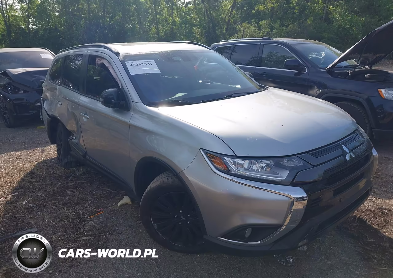 2020 Mitsubishi Outlander Le 2.4 S-Awc – zdjęcie 1 z 16