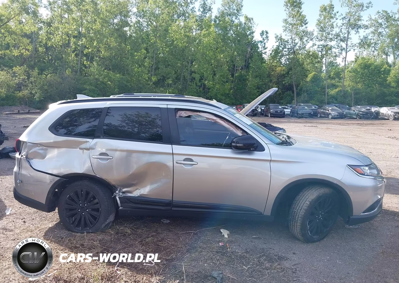 2020 Mitsubishi Outlander Le 2.4 S-Awc VIN:JA4AZ3A37LZ028232 - 13