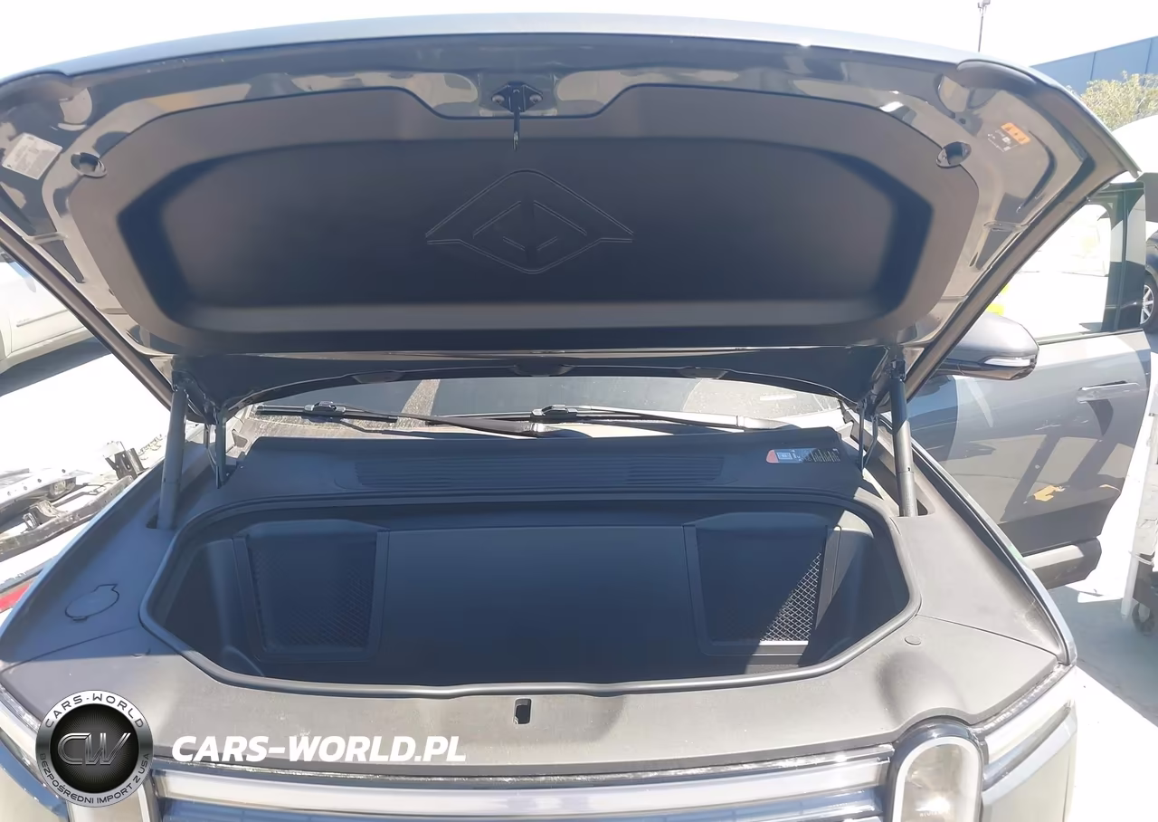 2025 Rivian R1T Adventure Dual Motor Large Pack-Adventure Dual Motor Max Pack VIN:7FCTGBAA0SN042275 - 10