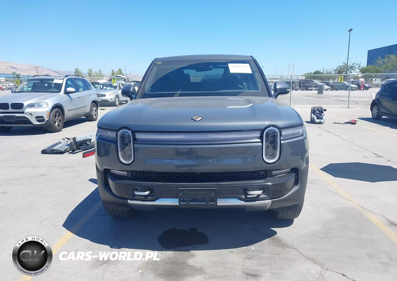 2025 Rivian R1T Adventure Dual Motor Large Pack-Adventure Dual Motor Max Pack VIN:7FCTGBAA0SN042275 - 13