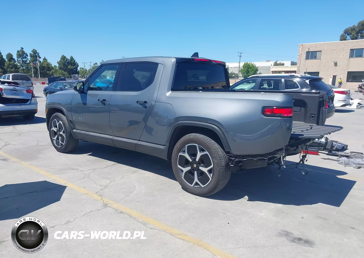 2025 Rivian R1T Adventure Dual Motor Large Pack-Adventure Dual Motor Max Pack VIN:7FCTGBAA0SN042275 - 3