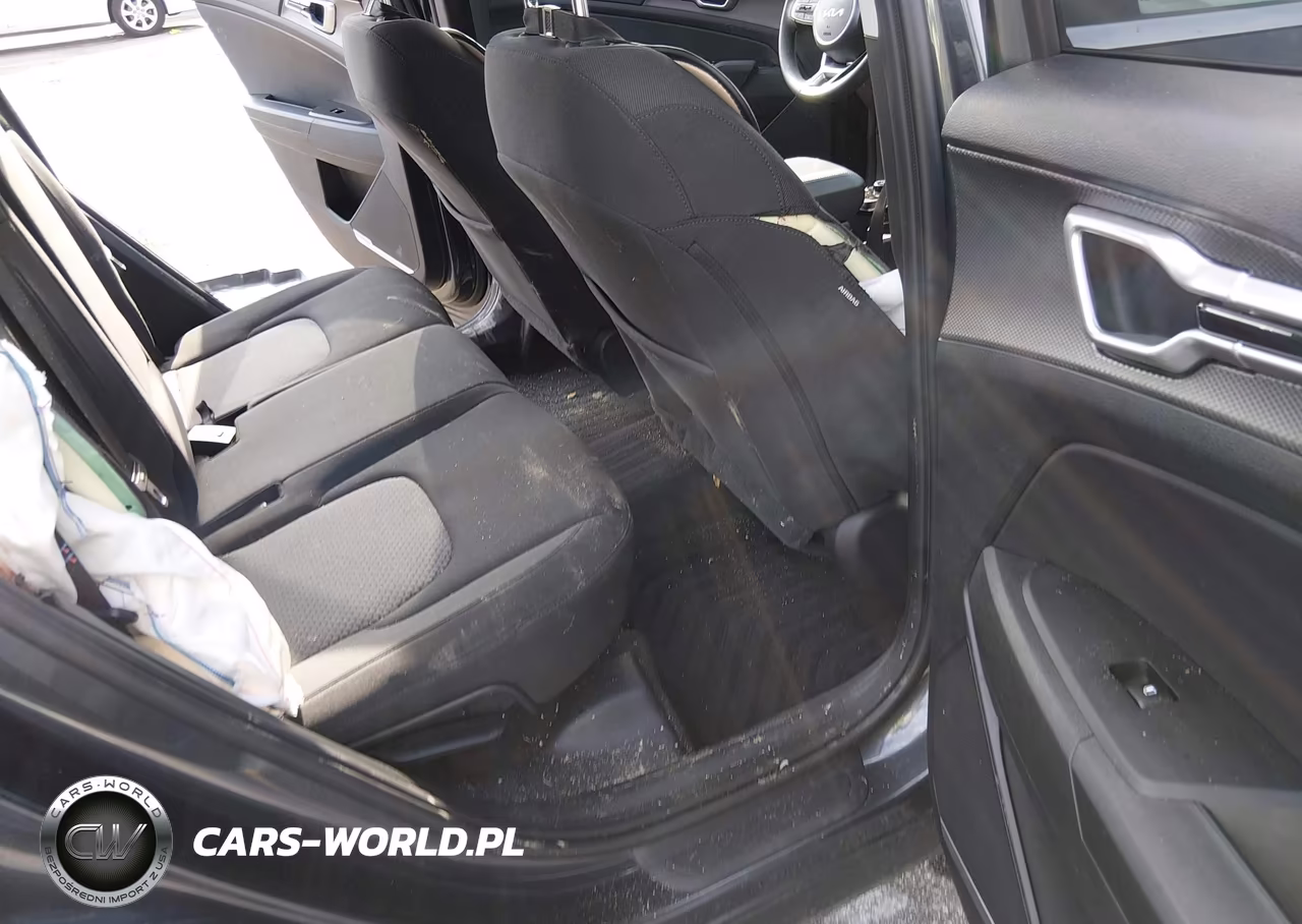 2025 Kia Sportage Lx VIN:KNDPUCDF0S7397285 - 8