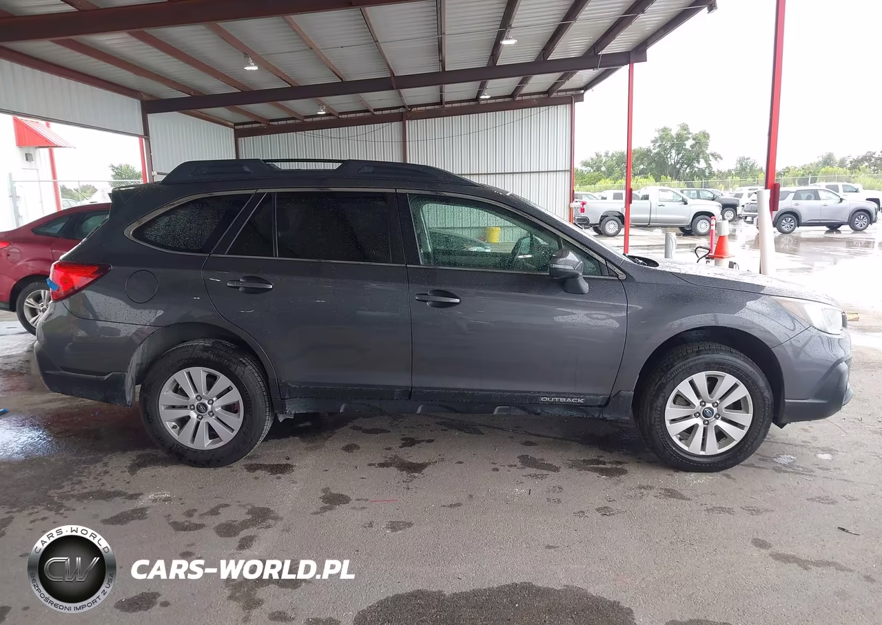 2019 Subaru Outback 2.5I Premium VIN:4S4BSAHC6K3270144 - 13