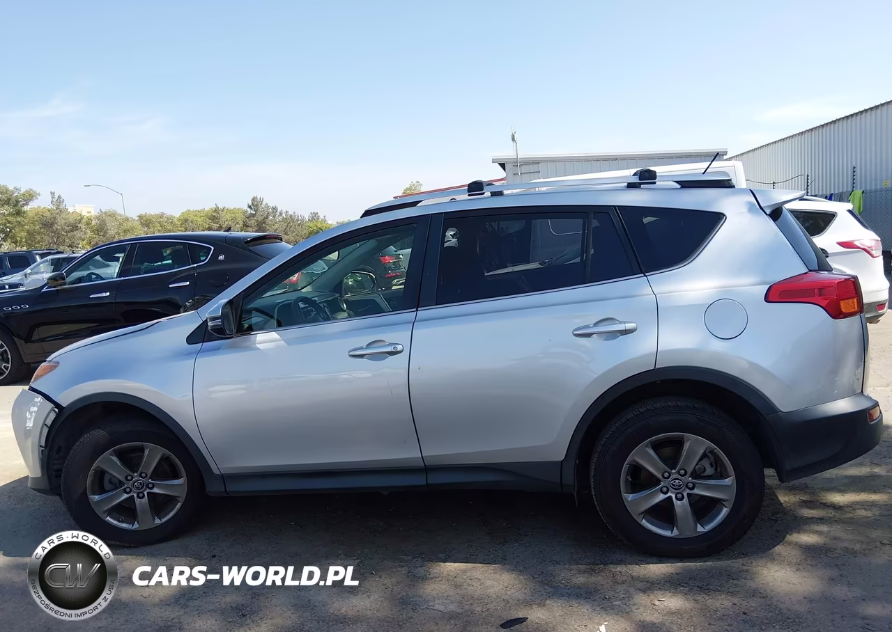 2015 Toyota Rav4 Xle VIN:JTMRFREV0FD132384 - 14