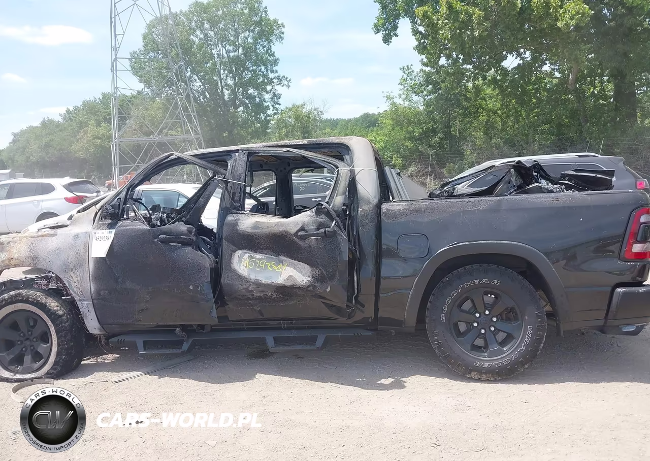 2023 Ram 1500 Rebel 4X4 5'7 Box VIN:1C6SRFLT4PN698205 - 13