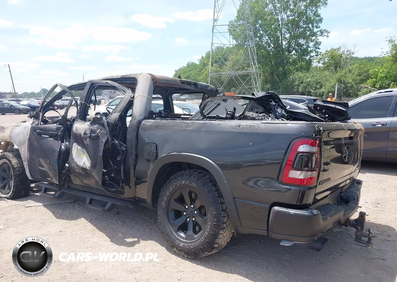 2023 Ram 1500 Rebel 4X4 5'7 Box VIN:1C6SRFLT4PN698205 - 3