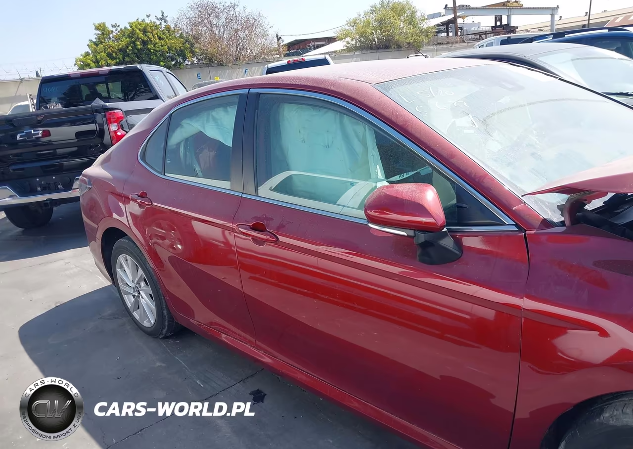2022 Toyota Camry Le VIN:4T1R11AK1NU071021 - 13