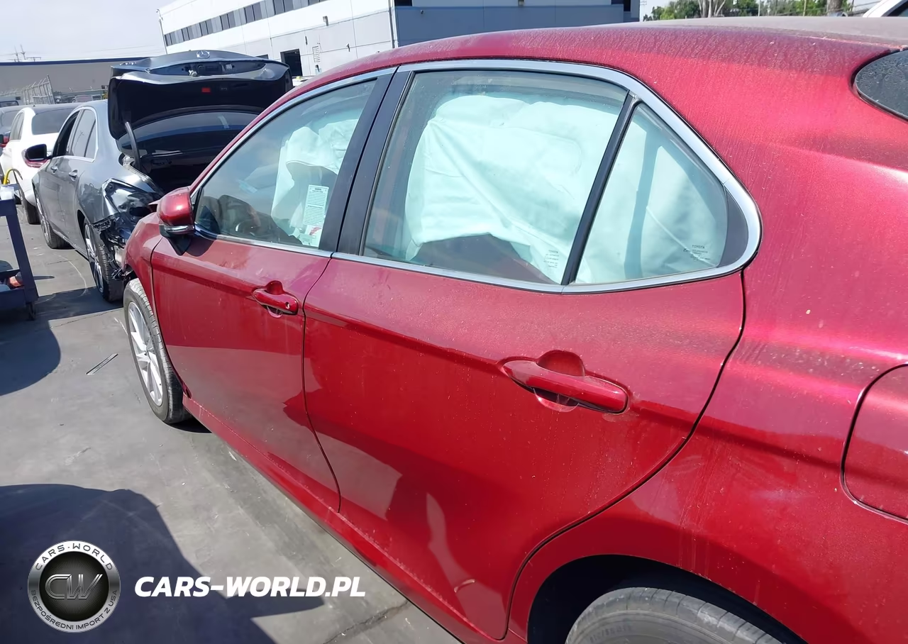 2022 Toyota Camry Le VIN:4T1R11AK1NU071021 - 14