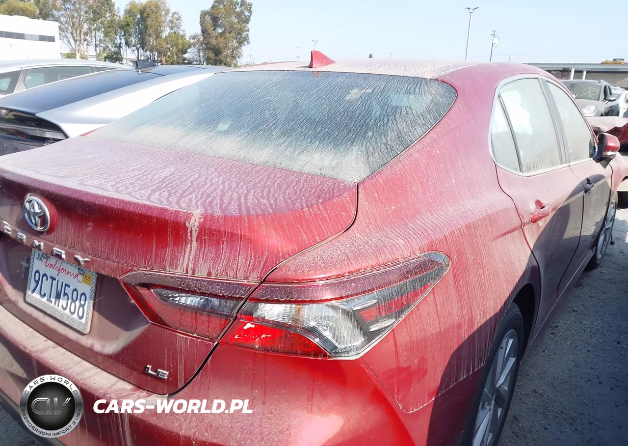 2022 Toyota Camry Le VIN:4T1R11AK1NU071021 - 4