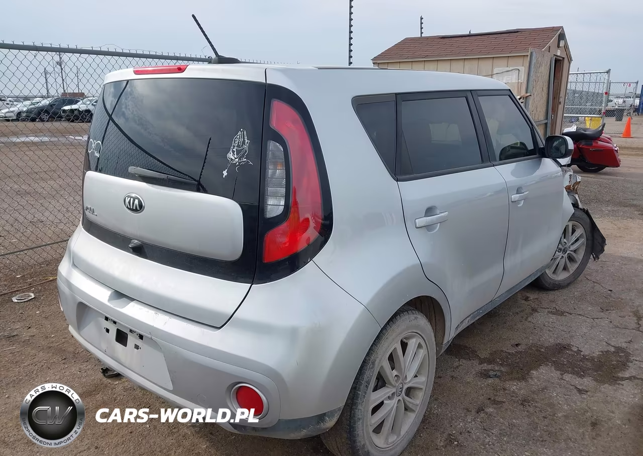 2019 Kia Soul + VIN:KNDJP3A57K7662437 - 4