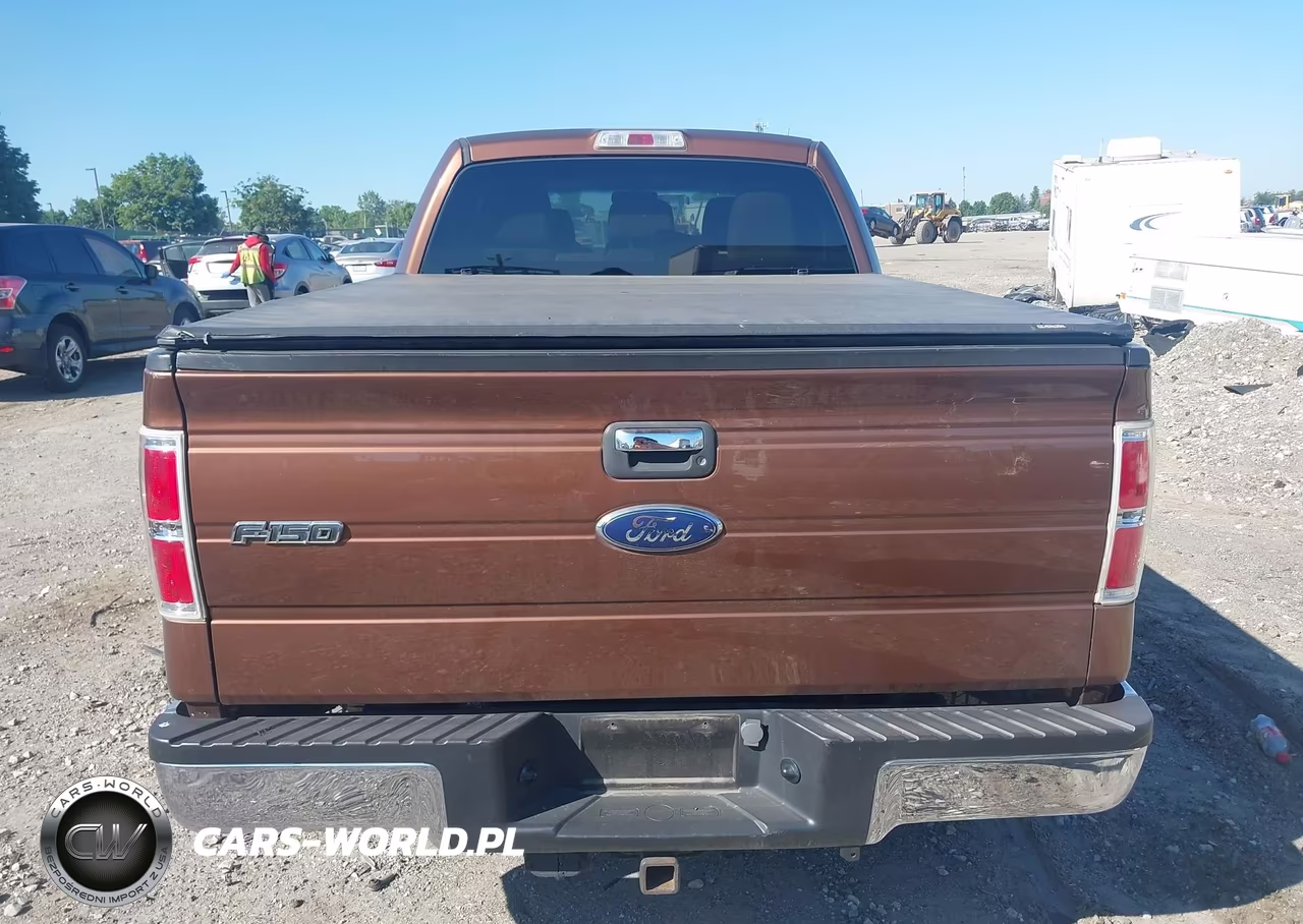 2011 Ford F-150 Xlt VIN:1FTFW1EF2BFA30144 - 16