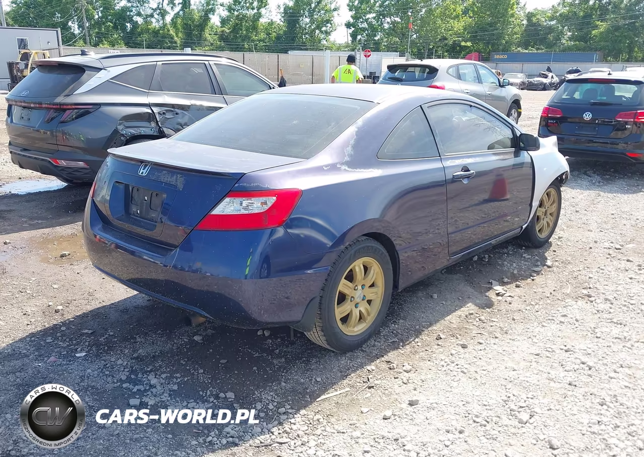 2009 Honda Civic Lx VIN:2HGFG12699H508264 - 4