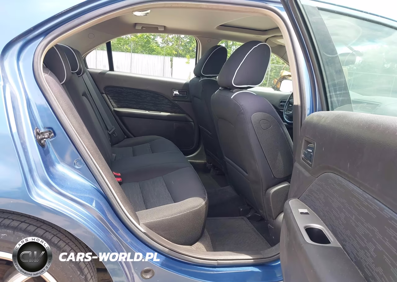 2010 Ford Fusion Se VIN:3FAHP0HA5AR365891 - 8