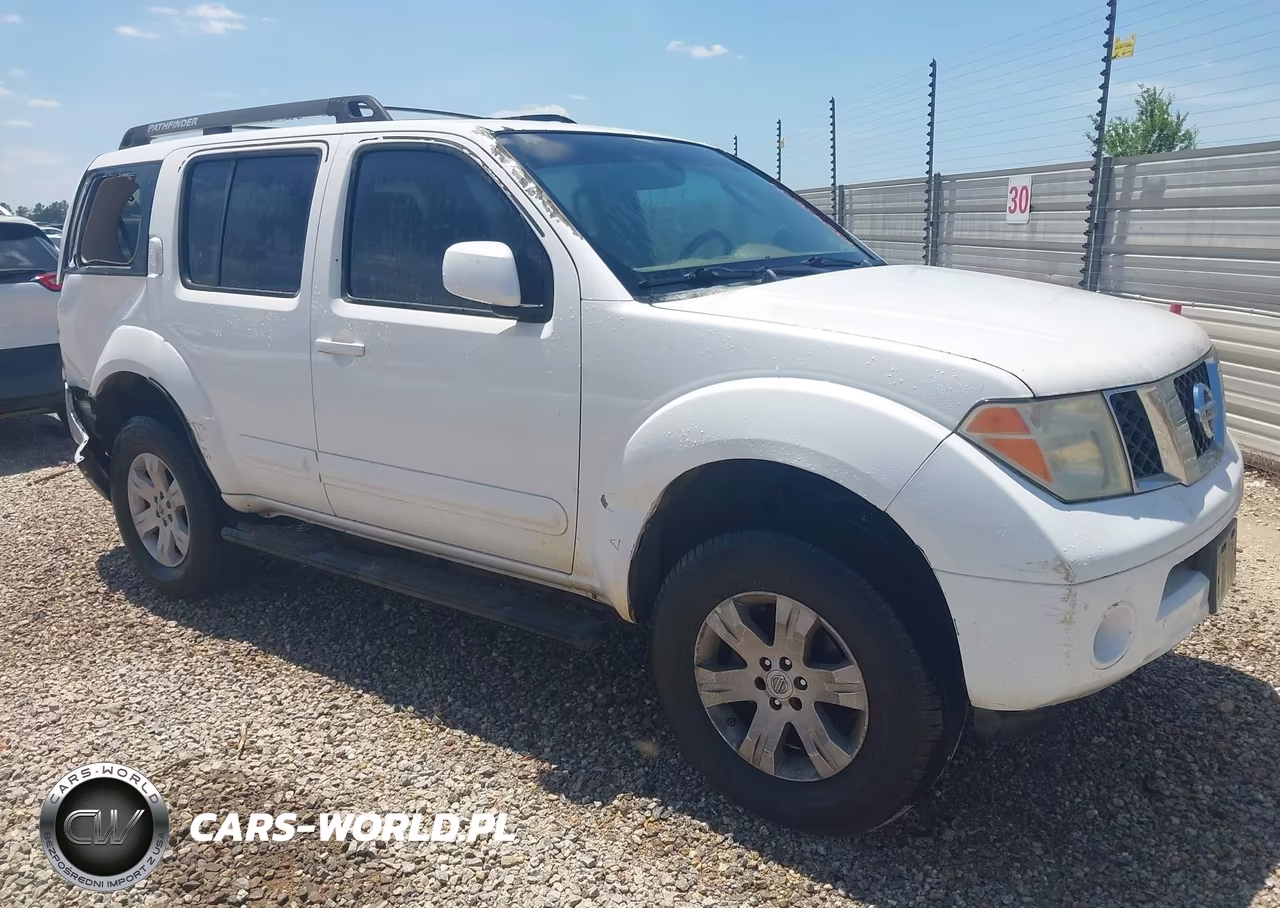 2006 Nissan Pathfinder Le