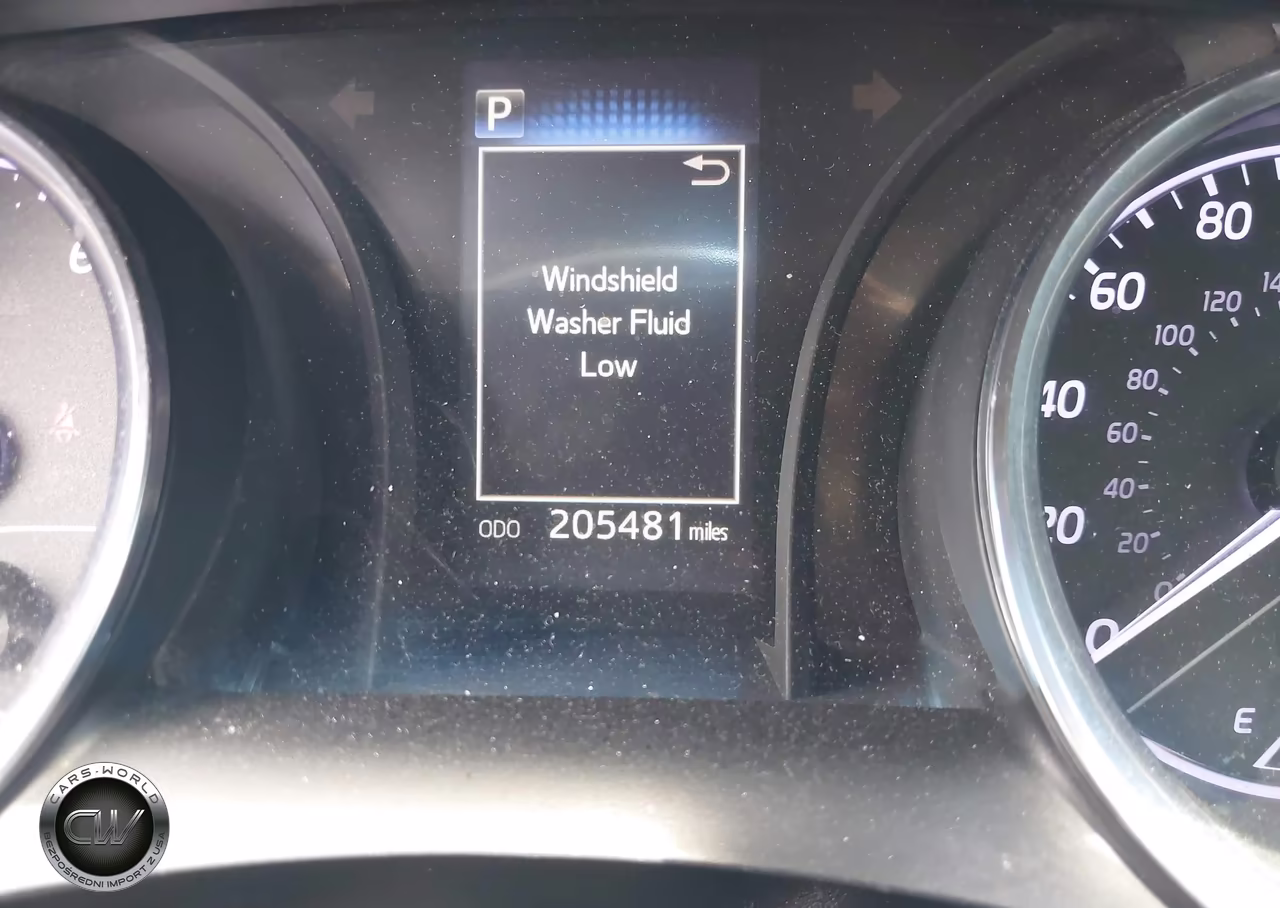 2018 Toyota Camry Le VIN:4T1B11HK4JU571384 - 15