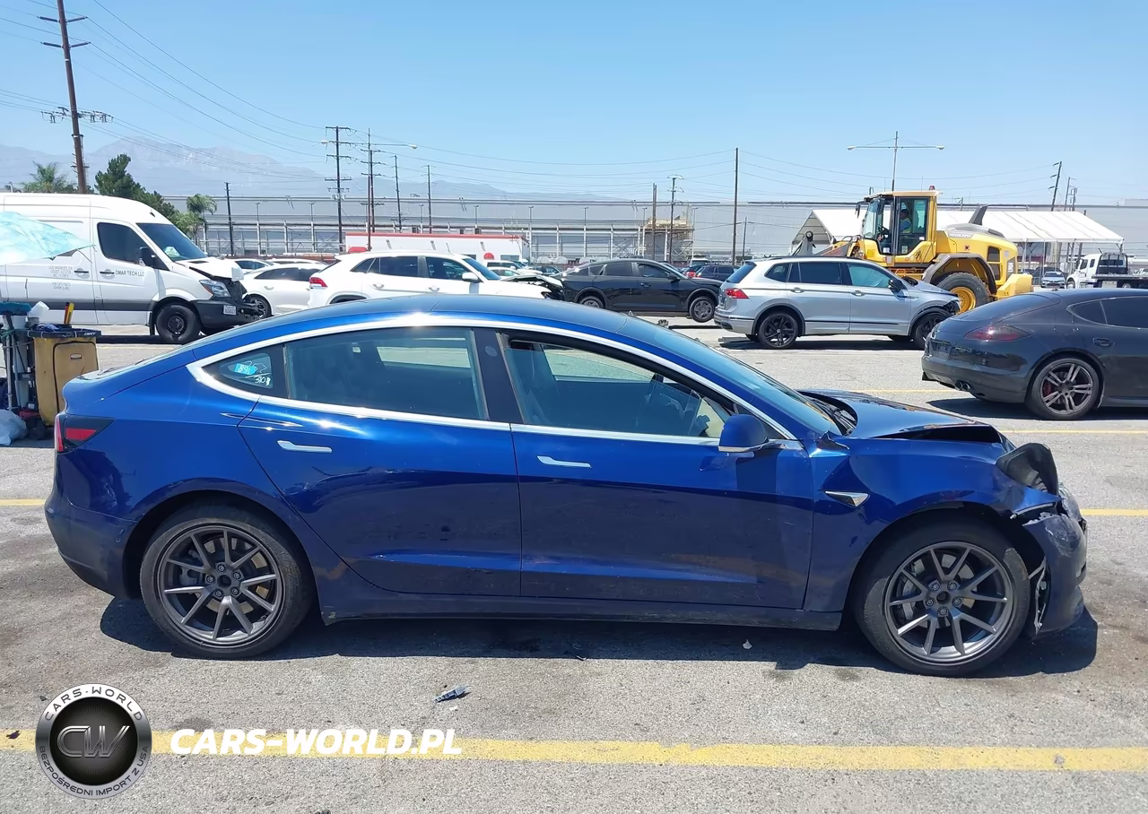 2018 Tesla Model 3 Long Range-Performance VIN:5YJ3E1EB8JF114880 - 14