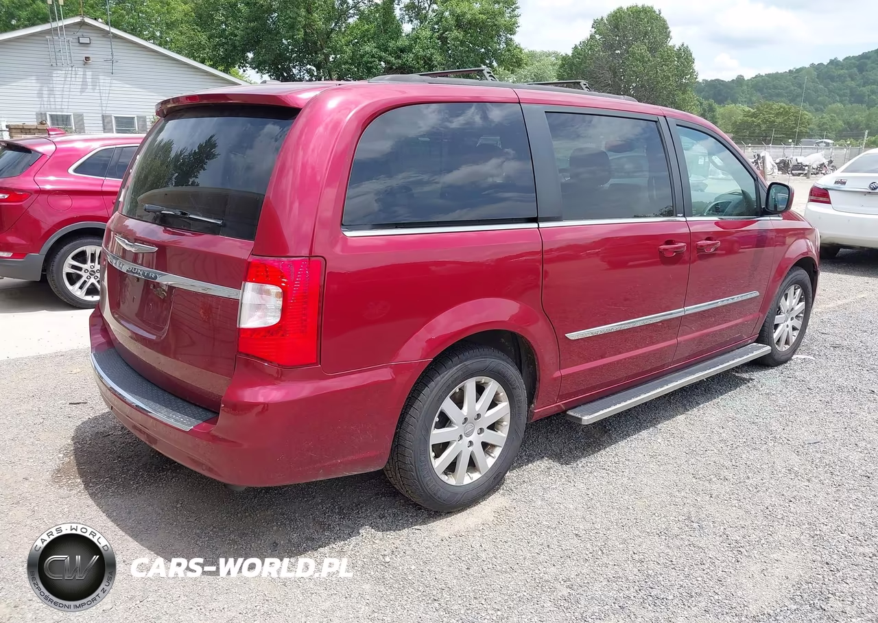 2013 Chrysler Town & Country Touring VIN:2C4RC1BG4DR734795 - 4