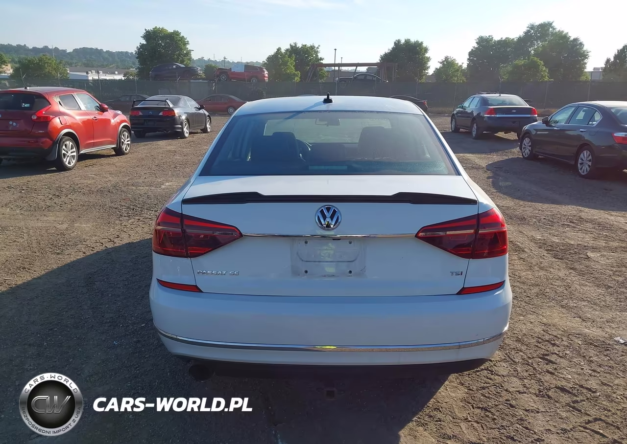 2018 Volkswagen Passat 2.0T Se VIN:1VWBA7A30JC043547 - 16