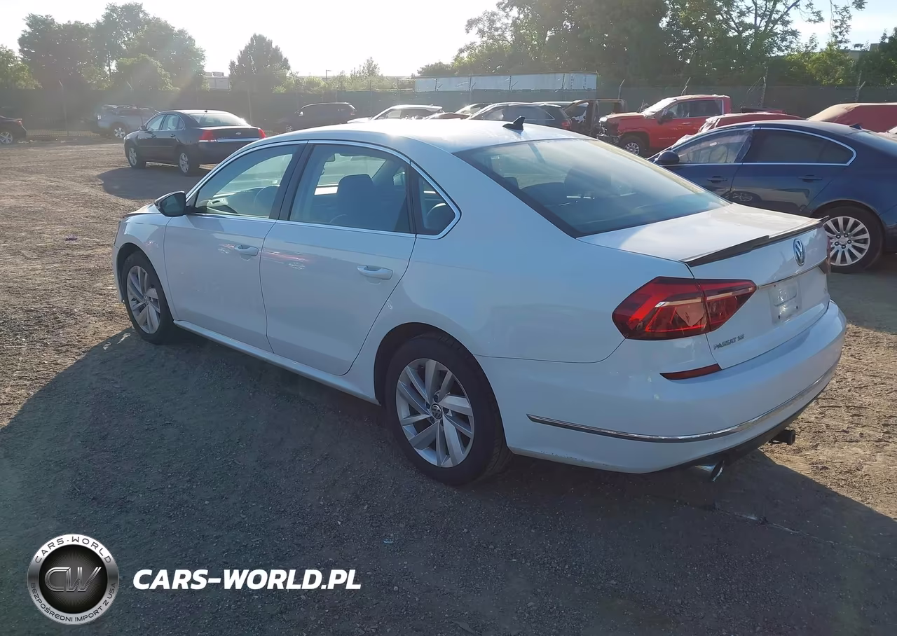 2018 Volkswagen Passat 2.0T Se VIN:1VWBA7A30JC043547 - 3