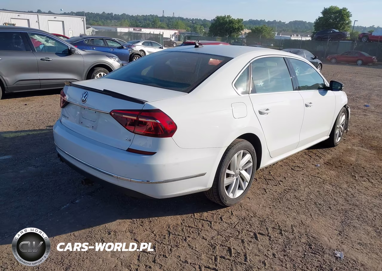 2018 Volkswagen Passat 2.0T Se VIN:1VWBA7A30JC043547 - 4