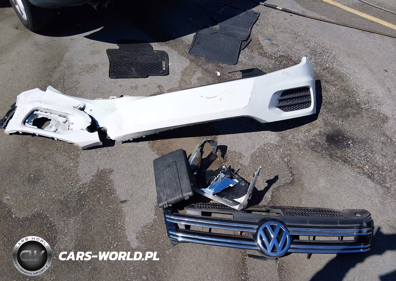2017 Volkswagen Tiguan 2.0T-2.0T S VIN:WVGAV7AX2HK042501 - 11