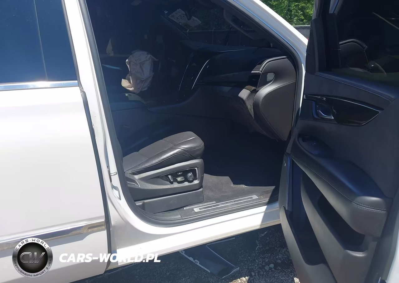 2016 Cadillac Escalade Platinum VIN:1GYS4DKJXGR425977 - 5