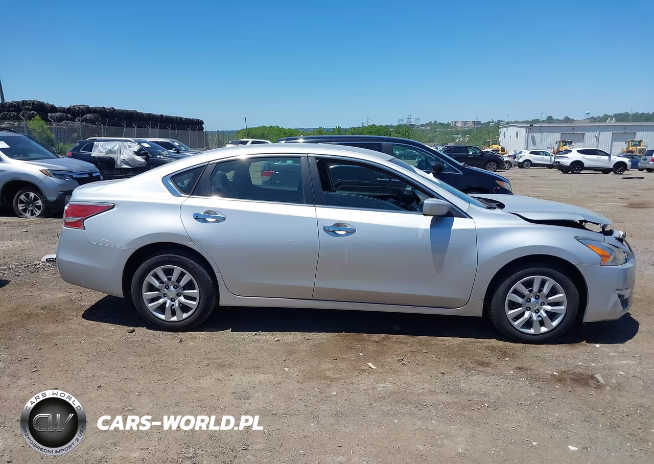 2014 Nissan Altima 2.5 S VIN:1N4AL3AP1EC173126 - 12