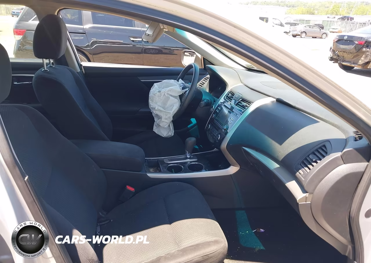 2014 Nissan Altima 2.5 S VIN:1N4AL3AP1EC173126 - 5