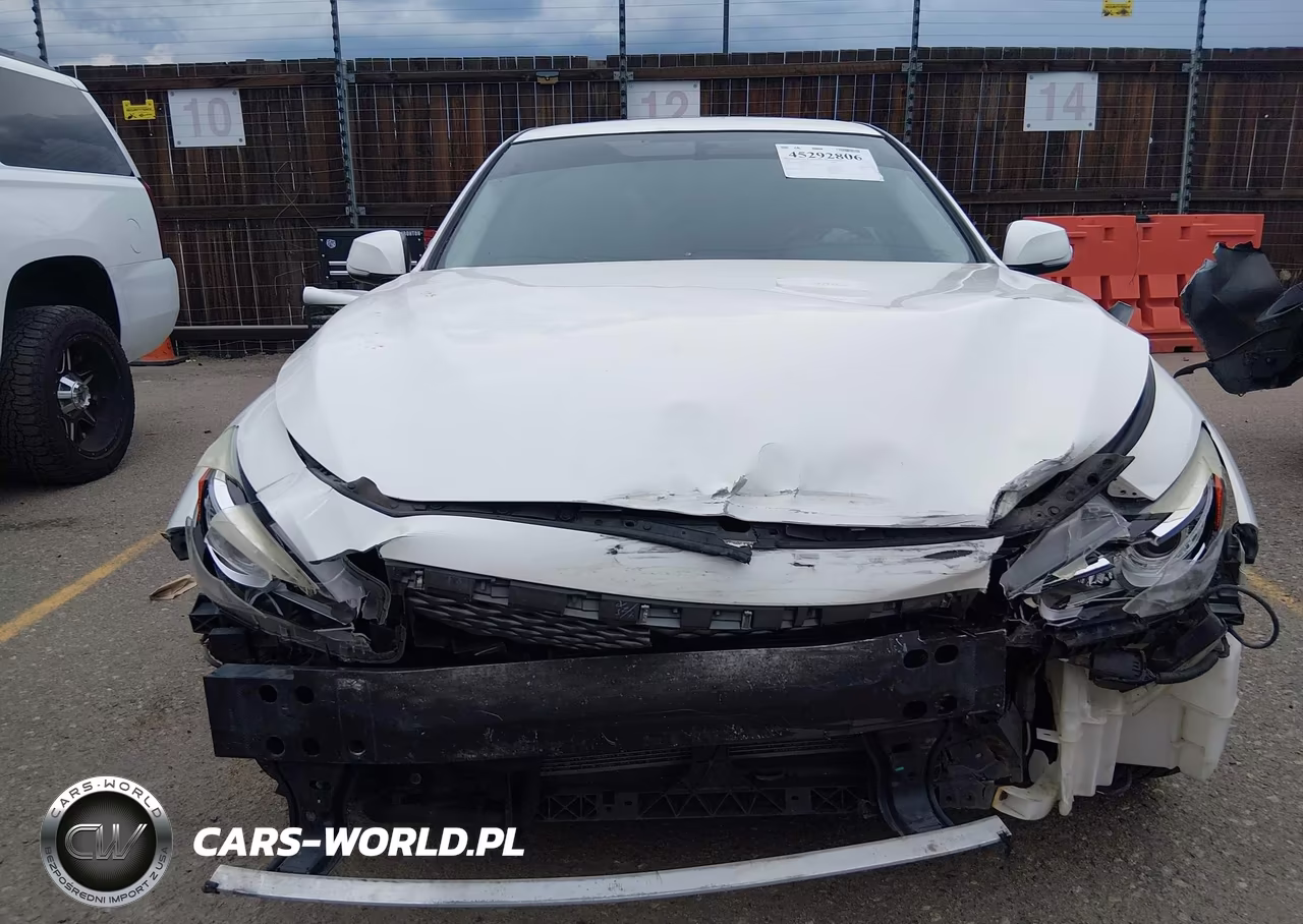 2016 Infiniti Q50 3.0T Premium VIN:JN1EV7AR8GM341522 - 13
