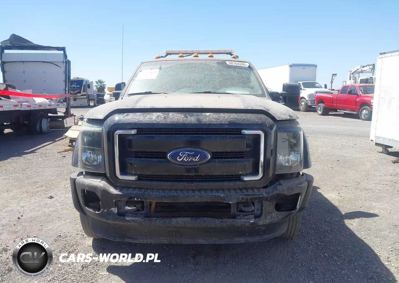 2014 Ford F550 Super Duty VIN:1FDUF5GY9EEB37548 - 12