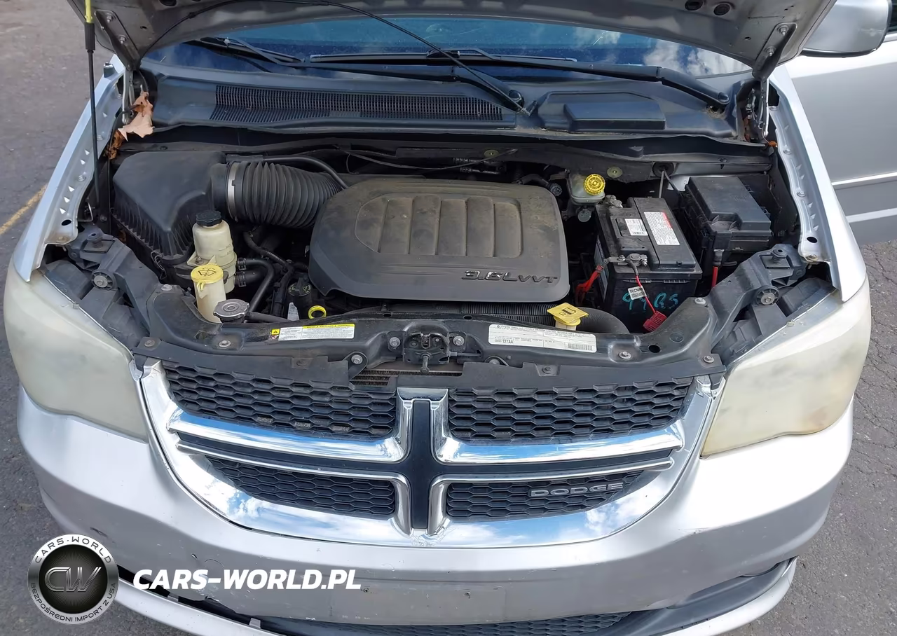 2011 Dodge Grand Caravan Crew VIN:2D4RN5DGXBR649717 - 10