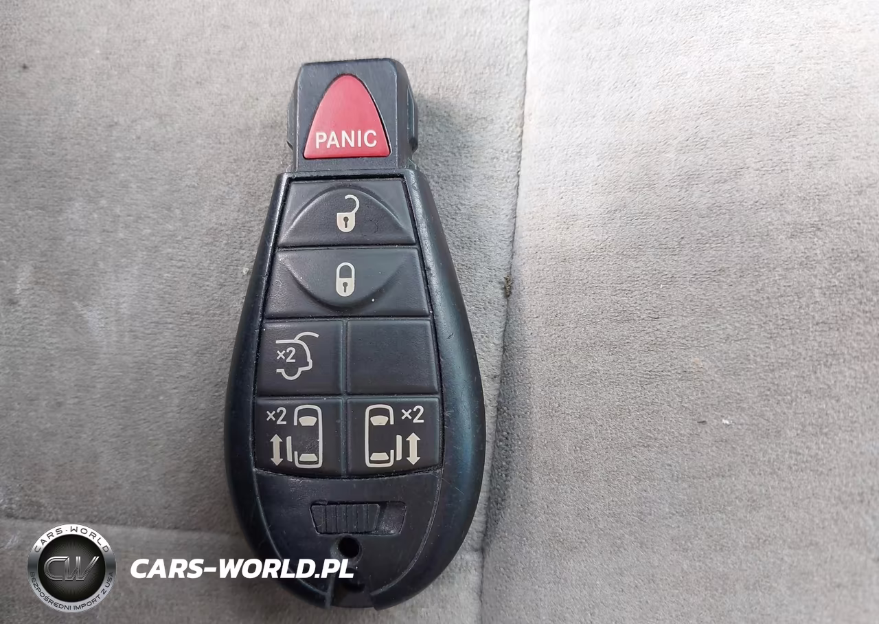 2011 Dodge Grand Caravan Crew VIN:2D4RN5DGXBR649717 - 11