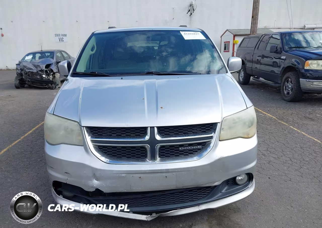 2011 Dodge Grand Caravan Crew VIN:2D4RN5DGXBR649717 - 12