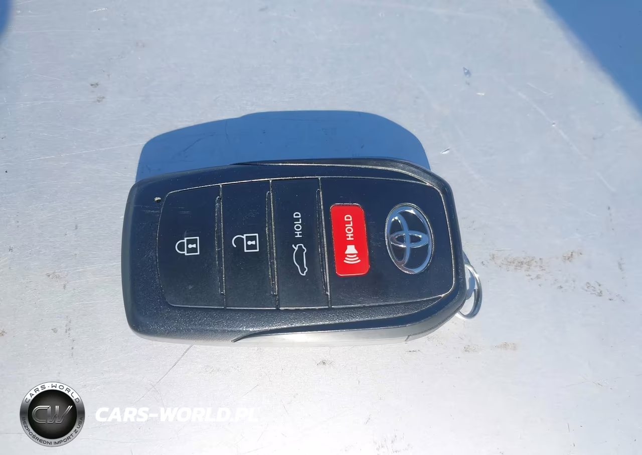 2024 Toyota Crown Limited VIN:JTDAAAAF0R3026572 - 11