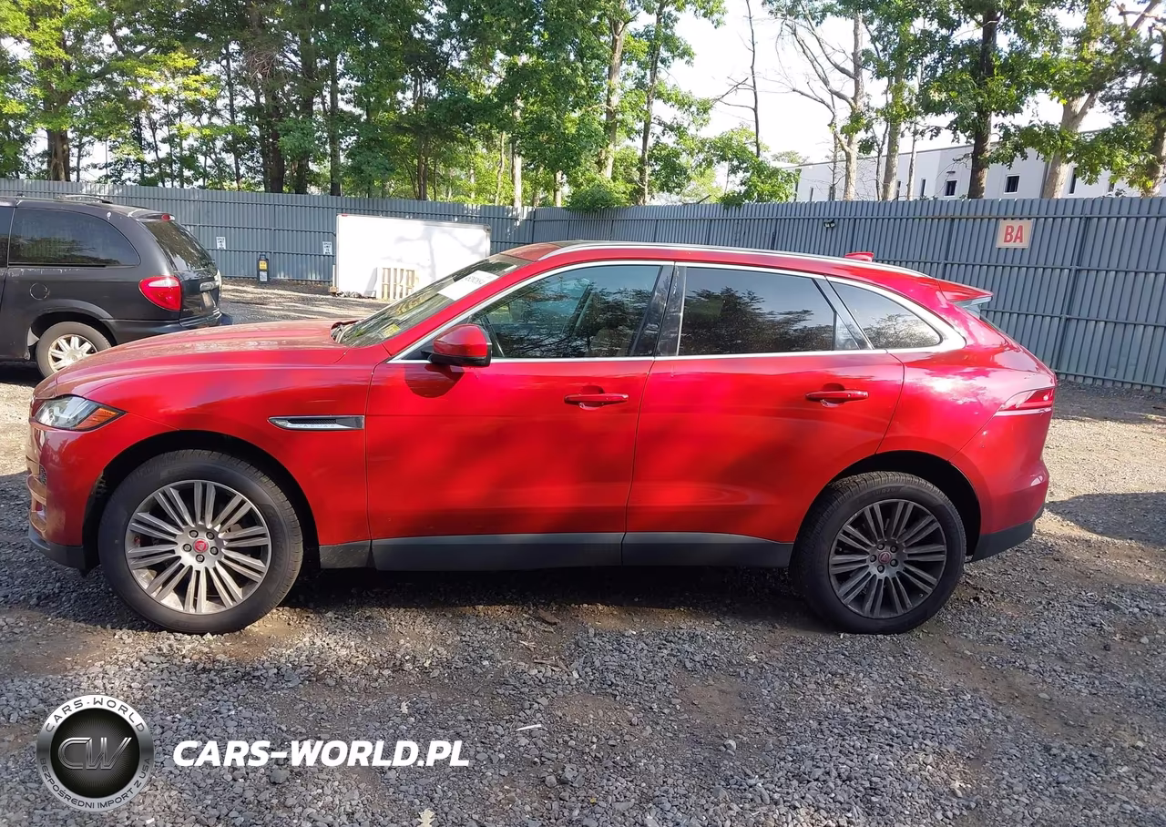 2019 Jaguar F-Pace 30T Portfolio VIN:SADCN2GX6KA395381 - 14