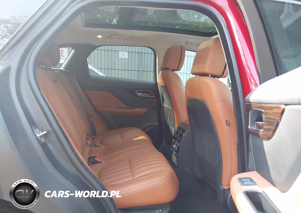 2019 Jaguar F-Pace 30T Portfolio VIN:SADCN2GX6KA395381 - 8