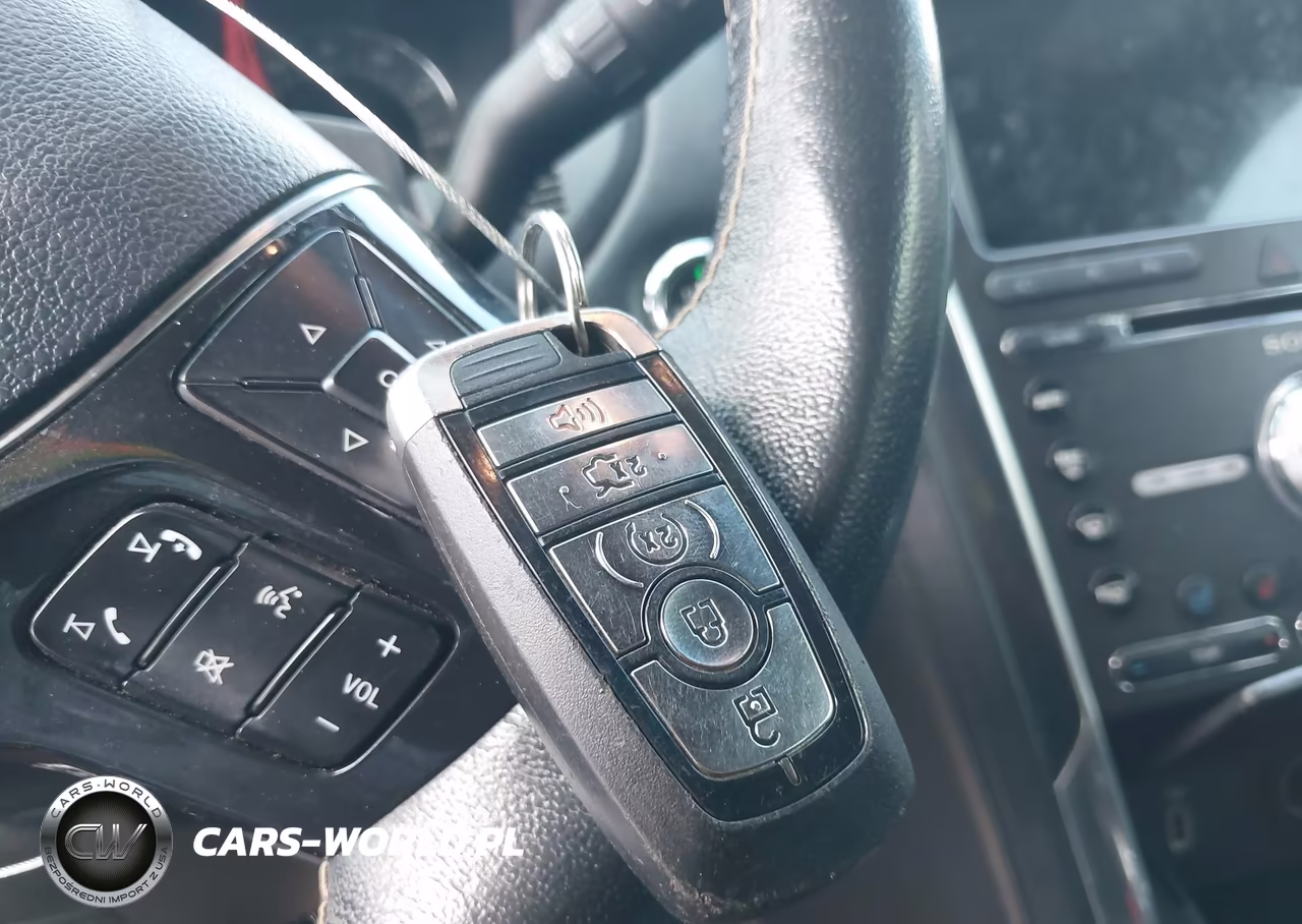 2018 Ford Explorer Platinum VIN:1FM5K8HT4JGB64921 - 11