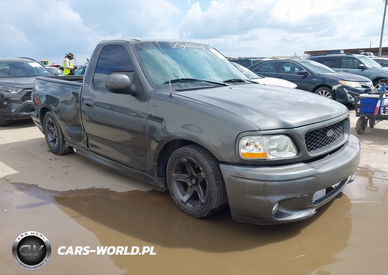 1999 Ford F-150 Svt Lightning