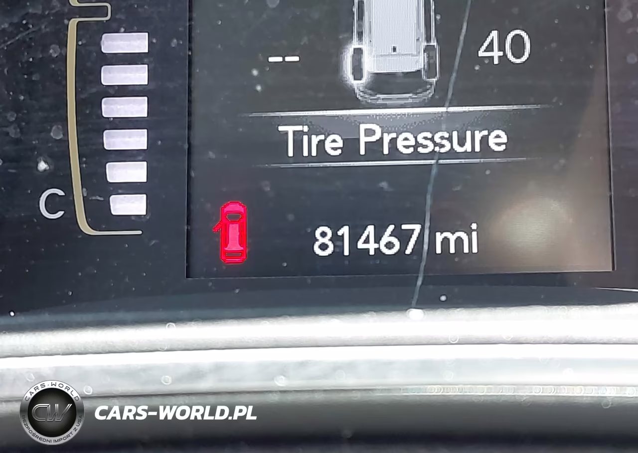 2019 Jeep Cherokee Latitude 4X4 VIN:1C4PJMCB5KD444938 - 17