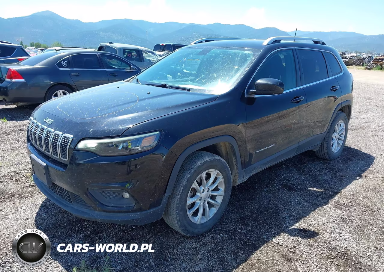 2019 Jeep Cherokee Latitude 4X4 VIN:1C4PJMCB5KD444938 - 2