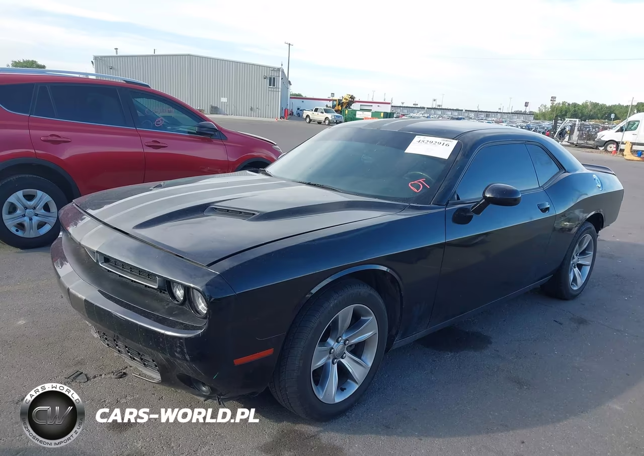2018 Dodge Challenger Sxt VIN:2C3CDZAG8JH245454 - 2