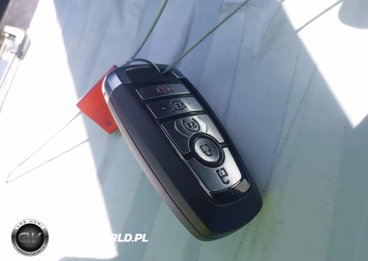 2025 Ford Escape Platinum VIN:1FMCU9JA3SUB49958 - 11