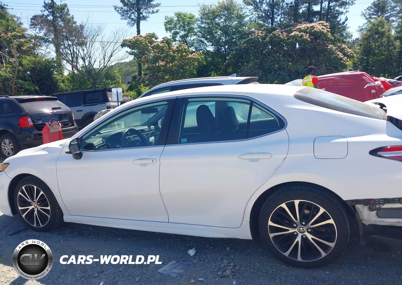 2020 Toyota Camry Se Awd VIN:4T1G11BKXLU014335 - 14