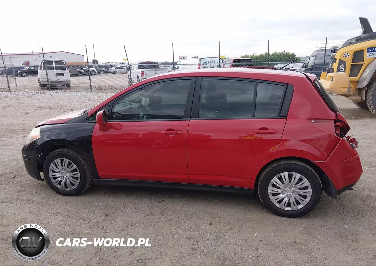 2011 Nissan Versa 1.8S VIN:3N1BC1CP1BL437044 - 14