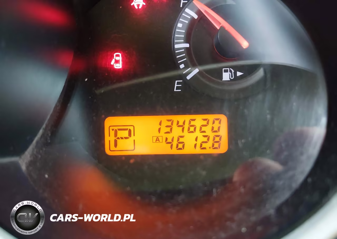 2011 Nissan Versa 1.8S VIN:3N1BC1CP1BL437044 - 15
