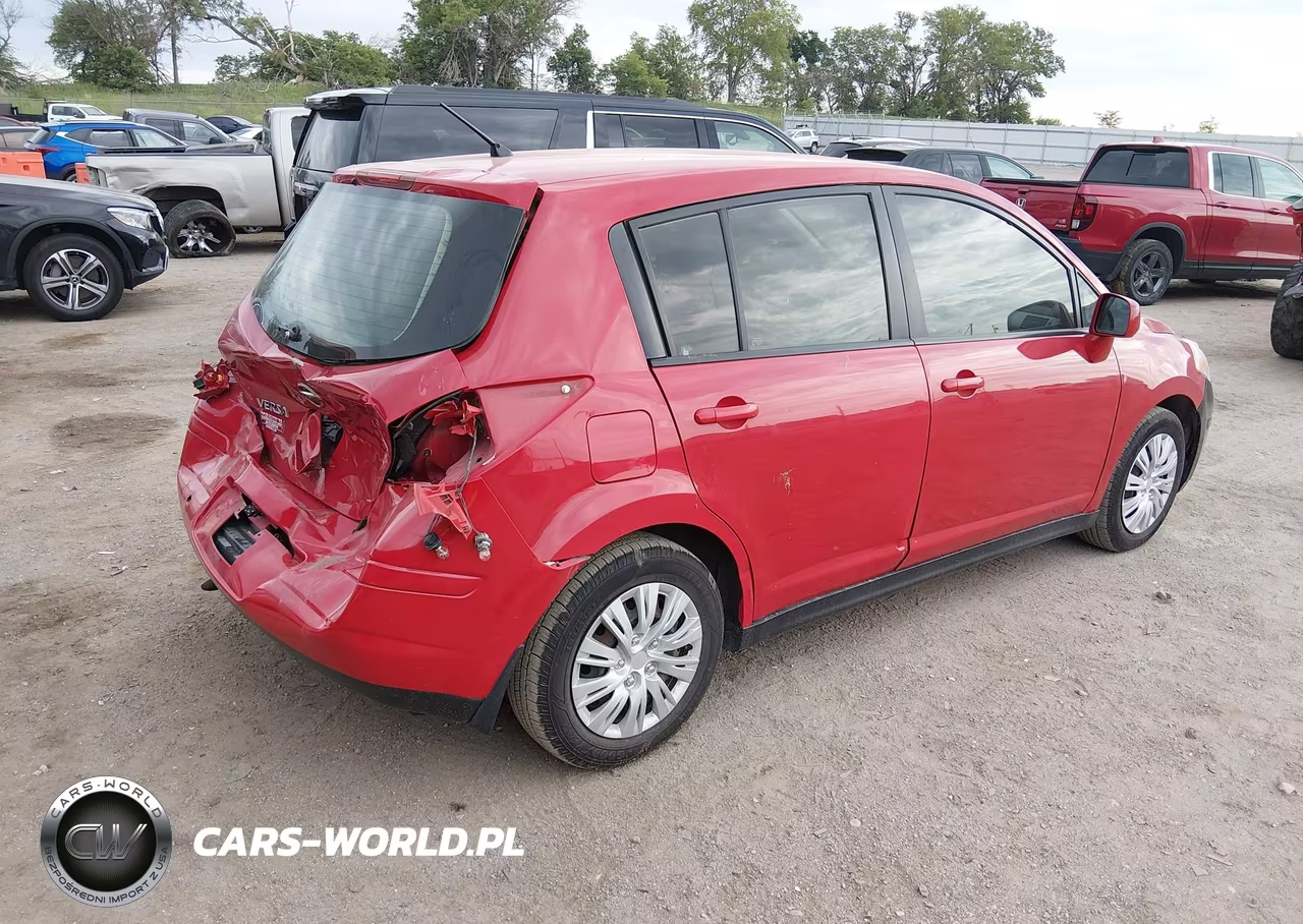 2011 Nissan Versa 1.8S VIN:3N1BC1CP1BL437044 - 4