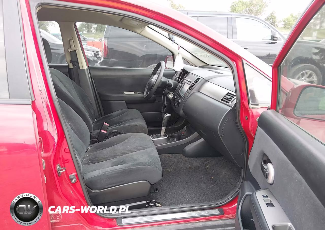 2011 Nissan Versa 1.8S VIN:3N1BC1CP1BL437044 - 5